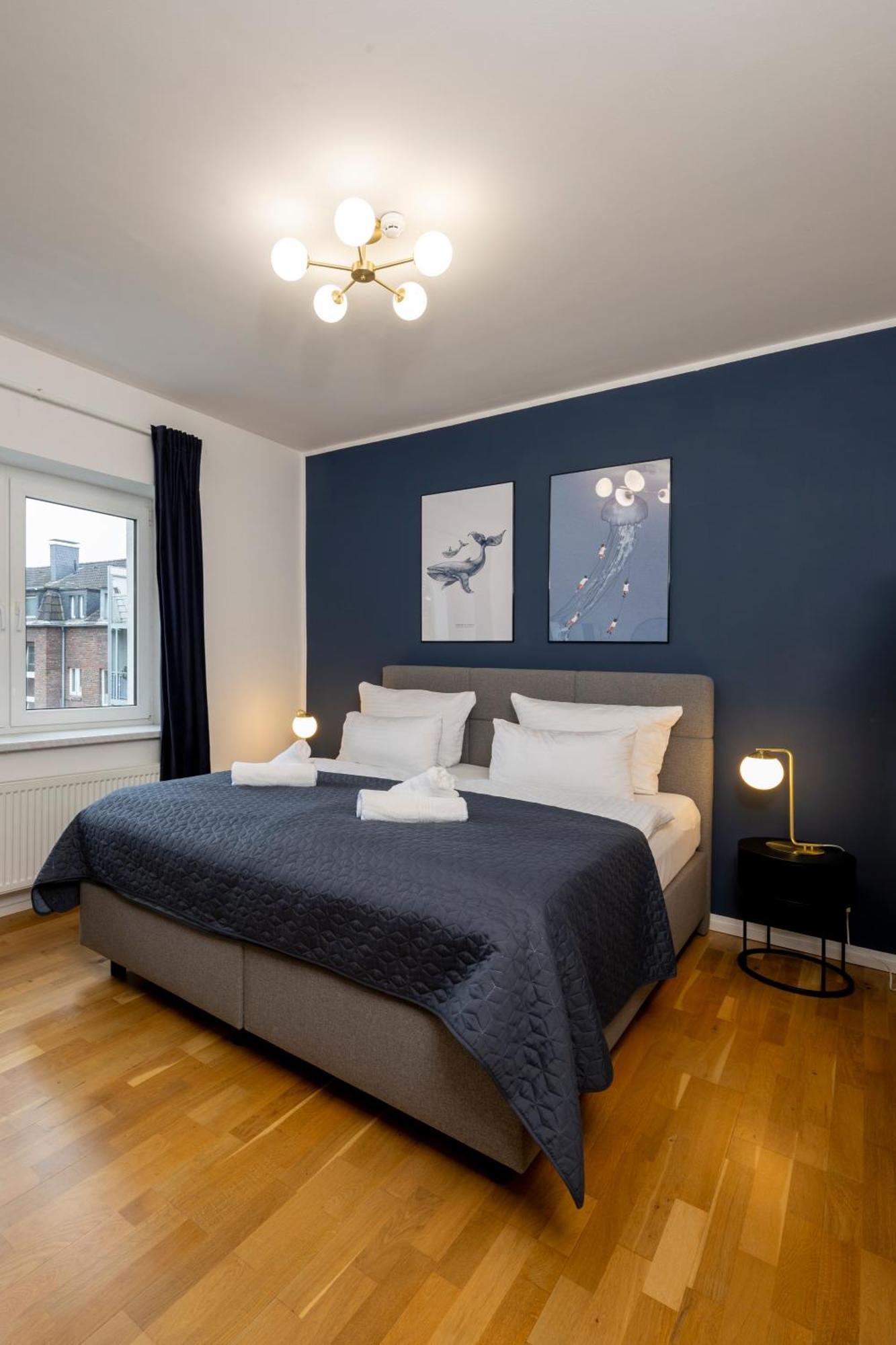 Olive Apartments - 2X Kingsize Betten - Sehr Zentral Leverkusen Eksteriør bilde