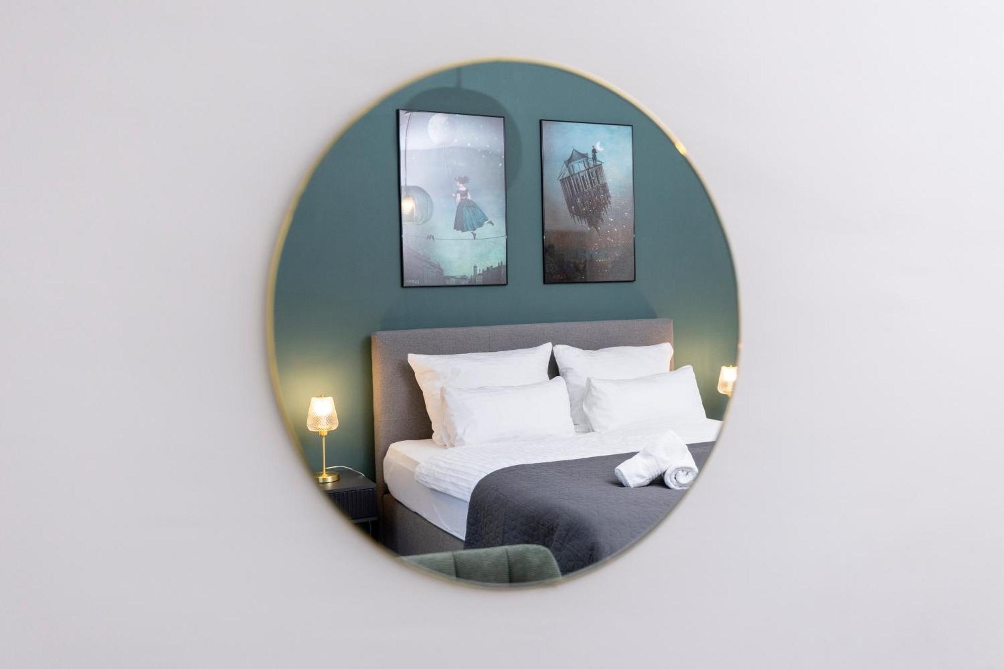 Olive Apartments - 2X Kingsize Betten - Sehr Zentral Leverkusen Eksteriør bilde