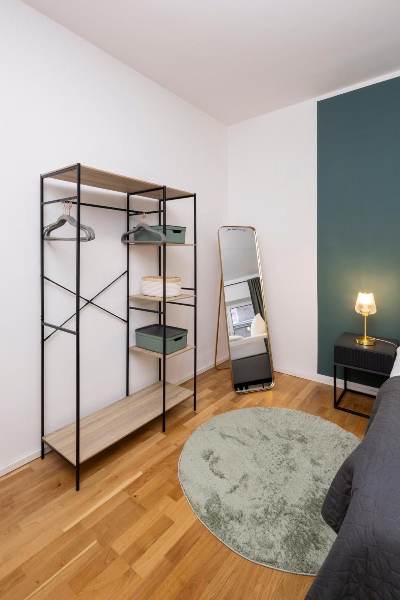 Olive Apartments - 2X Kingsize Betten - Sehr Zentral Leverkusen Eksteriør bilde