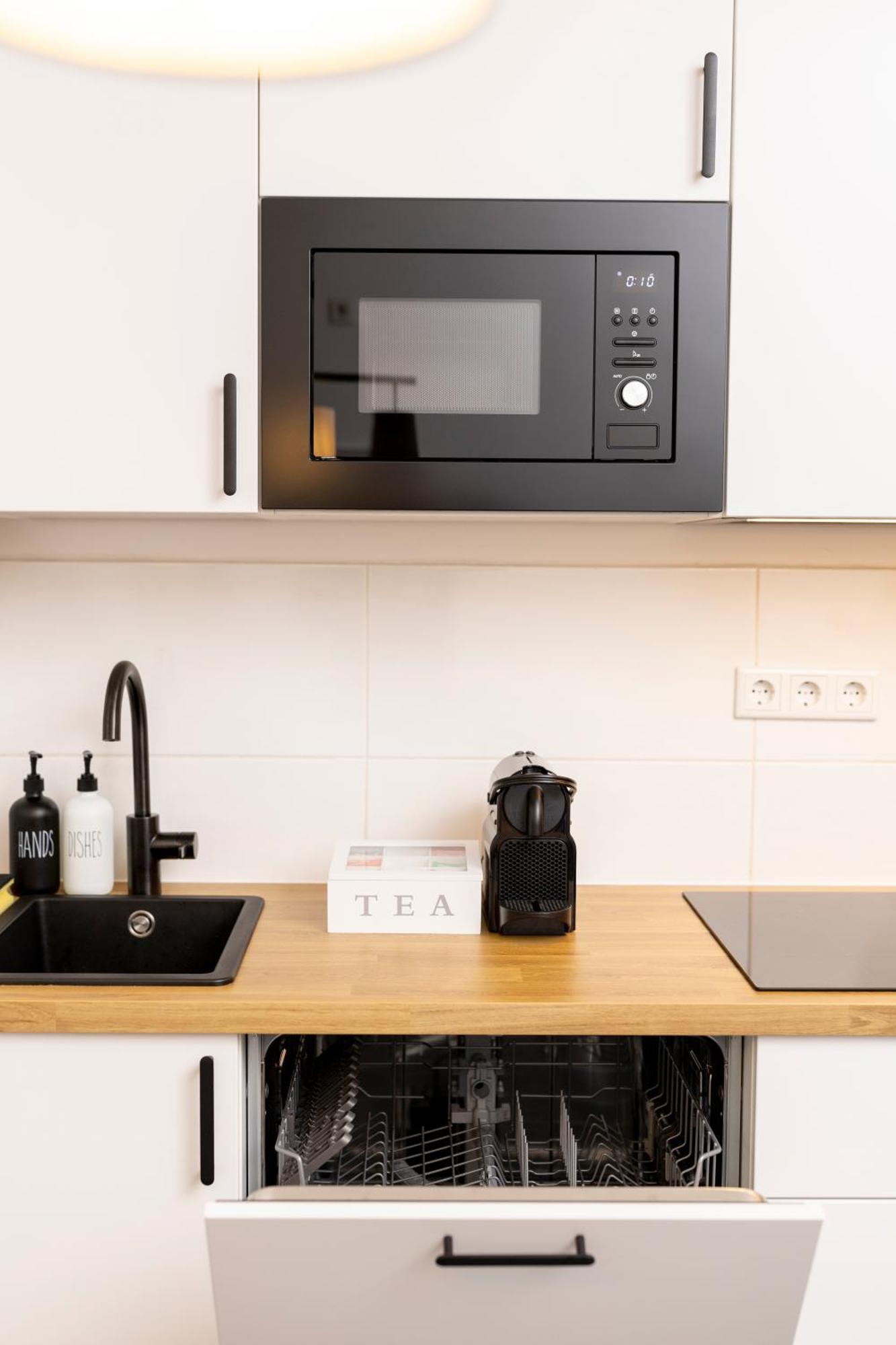 Olive Apartments - 2X Kingsize Betten - Sehr Zentral Leverkusen Eksteriør bilde